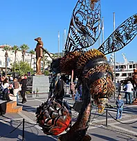 Marmaris'te hurdalar sanata dönüştü