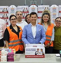 Marmaris'te öğrenciler yeni eğitim yılına destekle başlıyor