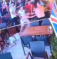 Marmaris'te yabancı uyruklu turistten ailesine şiddet