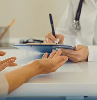 Menopoz şikayetlerine katlanmak zorunda değilsiniz