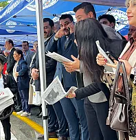 MHP Muğla İl Başkanlığınca Cumhuriyet'in 103'üncü yılına özel gazete dağıtıldı