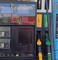 Motorine 4,95 TL'lik indirim Fethiye'de de pompa fiyatlarına yansıdı