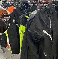 Motorun Fethiye'de yağışlı havalara karşı yağmurluk seçenekleri