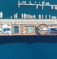 'MSC Divina' kruvaziyeri Marmaris'e 4 bin 84 turist getirdi