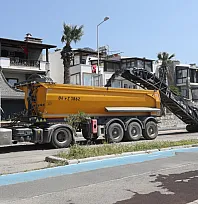Muğla Büyükşehir 7 şantiyesiyle Muğla'nın yol ağını güçlendiriyor