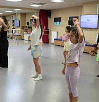 Muğla Büyükşehir Belediyesi yaz sanat kurslarıyla çocukları sanatla buluşturuyor