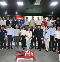 Muğla Büyükşehir'den Milas'ta muhtarlarla koordinasyon toplantısı