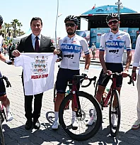Muğla Büyükşehir'in Pedalları Avrupa'nın Zirvesini Zorluyor
