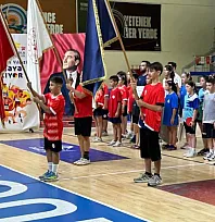 Muğla'da Anadolu Yıldızlar Ligi masa tenisi heyecanı başladı
