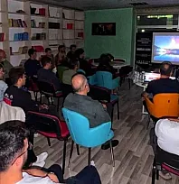 Muğla'da gençler fotoğrafçılık eğitimiyle kendi hikayelerini karelere sığdırıyor