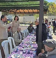Muğla'da gençler ve huzurevi sakinleri mangal etkinliğinde buluştu