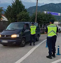 Muğla'da Jandarma trafik denetimlerinde 155 araç trafikten men edildi