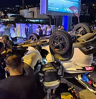 Muğla'da kavşakta çarpışan otomobil devrildi: 1 yaralı