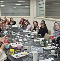Muğla'da Türk Bayrağı'nı seramikte işlediler