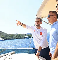 Muğla Valisi Akbıyık, Fethiye Körfezi'nde incelemelerde bulundu