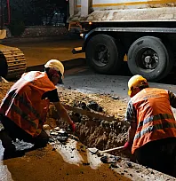 MUSKİ ekiplerinden gece mesaisi