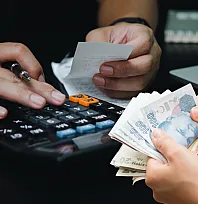 Ocak 2027 emekli maaşı zammı için 3 senaryo: En düşük emekli maaşı ne kadar olacak?