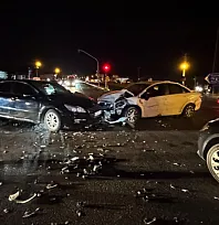 Ortaca'daki kazada üç araçta maddi hasar oluştu