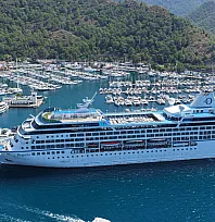 'Regatta' kruvaziyeri Marmaris'e 481 yolcusuyla geldi