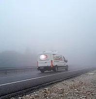 Sakar rampasında yoğun sis: Görüş mesafesi 5 metreye düştü