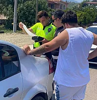 Seydikemer'de araçtan sigara izmariti atan şahsa ceza