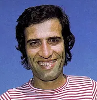 Türk Sinemasının Efsanesi Kemal Sunal'ı Kaybedeli 26 Yıl Oldu