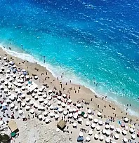 Türkiye'nin 2027'de 70 milyar dolar turizm gelirine ulaşması hedefleniyor