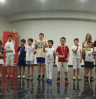 Türkiye'nin dört bir yanından sporcular Fethiye'de aynı masada buluştu