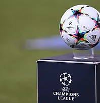 UEFA Şampiyonlar Ligi'nde üçüncü eleme turu rövanş maçları tamamlandı