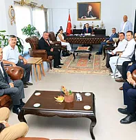 Vali Akbıyık, Milaslı muhtarlarla bir araya geldi