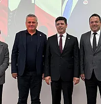 Yeni Parti Muğla'da iki adaylı seçim öncesi kongre yapıldı