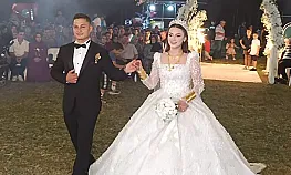 Fethiye'de Aylin Naz ve Durmuş Can'ın mutlu günü