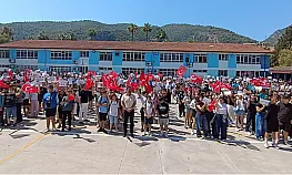 Fethiye'de 'Karne Heyecanı': 31 Bin 952 öğrenci yaz tatiline coşkuyla 'Merhaba' dedi