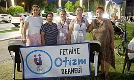 Fethiye Otizm Derneği'nden anlamlı buluşma: Üyeler ve aileler sahilde bir araya geldi