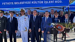 Fethiye'de 30 Ağustos Zafer Bayramı Coşkusu: Beşkaza Meydanı'nda Çelenk Töreni Düzenlendi