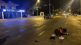 Fethiye'de otomobil Motosikletli kuryeye çarptı: sürücü kaçtı iddiası