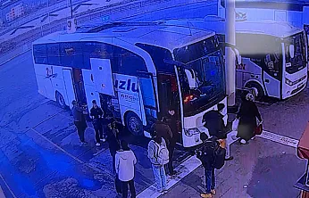 8 kişinin hayatını kaybettiği kazaya karışan otobüs Isparta'dan son kez yolcu alırken görüntülendi