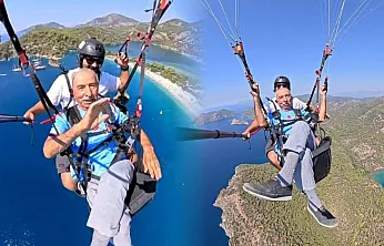 94 yaşındaki Yakup dede Babadağ'dan uçtu