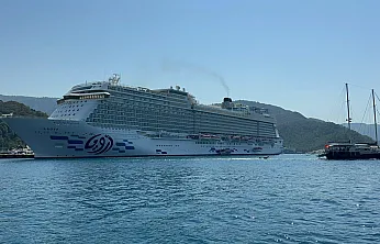 Ağustos seferlerine başladı, Marmaris'e 3 bin 700 turist getirdi