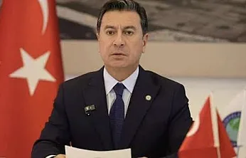 Ahmet Aras CHP'den istifa etti