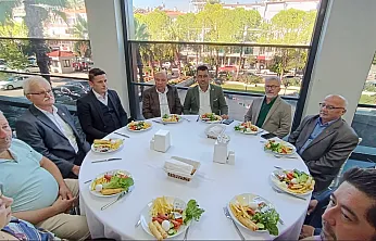 AK Parti Fethiye teşkilatı, Muhtarlar Günü dolayısıyla muhtarlarla buluştu