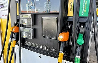 Akaryakıtta indirim sevinci kısa sürdü: Motorine 8,89 lira zam