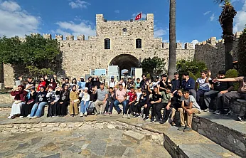 Alanyalı öğrenciler Marmaris'in tarihini keşfetti