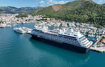 'Azamara Onward' kruvaziyeri Marmaris'e 668 turist getirdi