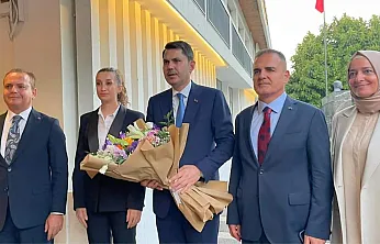 Bakan Murat Kurum Fethiye Kaymakamlığı'nı ziyaret etti