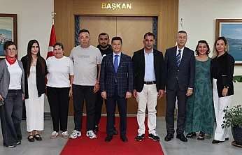 Başkan Ünlü, Selimiye Mahalle Muhtarı Akgül ve mahalle sakinlerini ağırladı