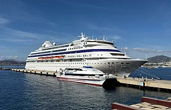 Bodrum'a 'Astoria Grande' kruvaziyeriyle 447 turist geldi