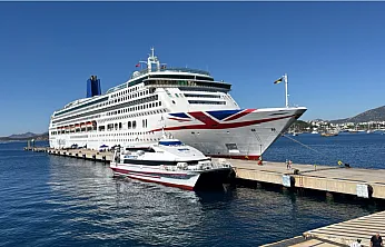Bodrum'a 'Aurora' kruvaziyeriyle 1814 turist geldi