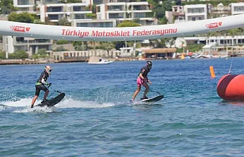 Bodrum'da deniz üzerinde hız ve adrenalin yarışı