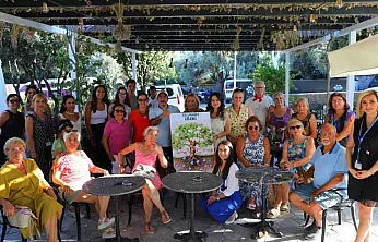 Bodrum'da emeklilere hem dijital hem psikolojik destek